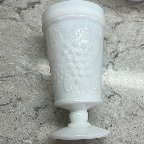 3 Vintage Milk Glass Goblets Set - Picture 7 of 13